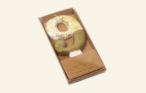 Gold Glitter Candle 9