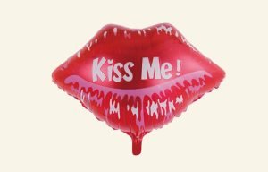 Kiss Me Balloon